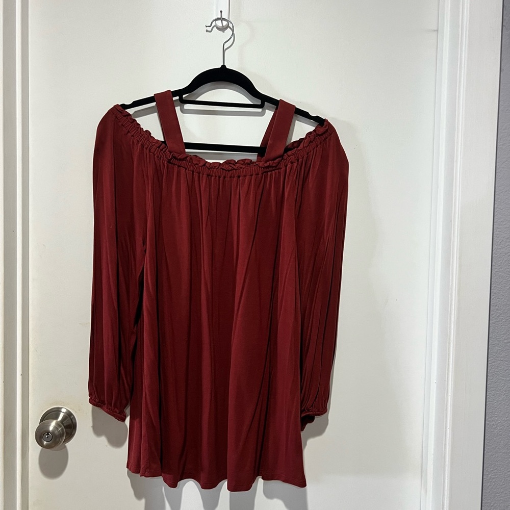 🛍️ LOFT Off-Shoulder Burgundy Blouse